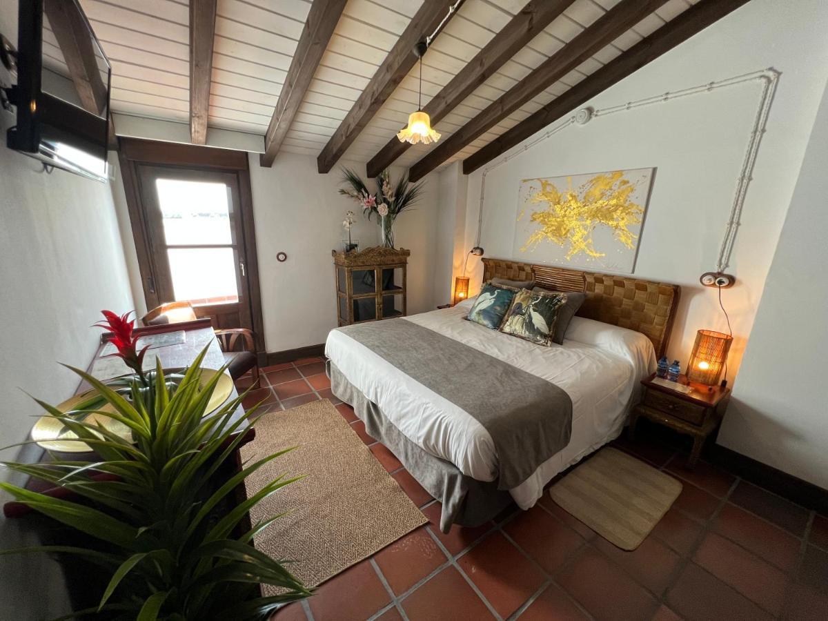 On Acebuchal 23 Guest House El Rocío Eksteriør bilde