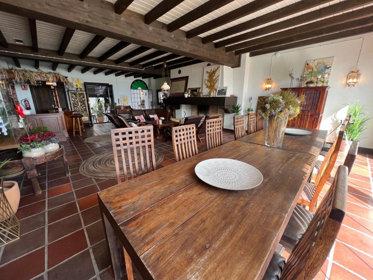 On Acebuchal 23 Guest House El Rocío Eksteriør bilde
